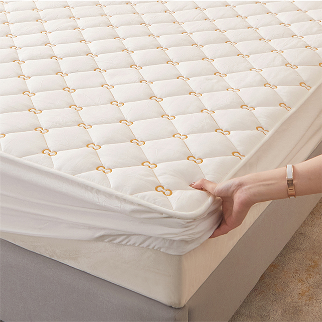 Organic Breathable Waterproof Mattress Protector with 0.02TPU