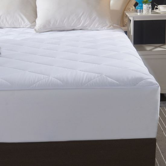 China Factory Wholesale Cheap Microfiber Waterproof Quilted Mattress Protector/Protects Against Bed Bugs/Fluids/Dust Mites